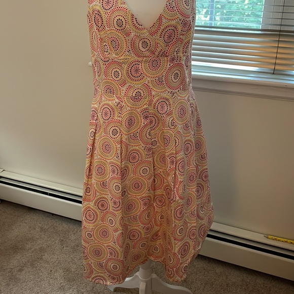 Bright garden dress - Picture 3 of 4